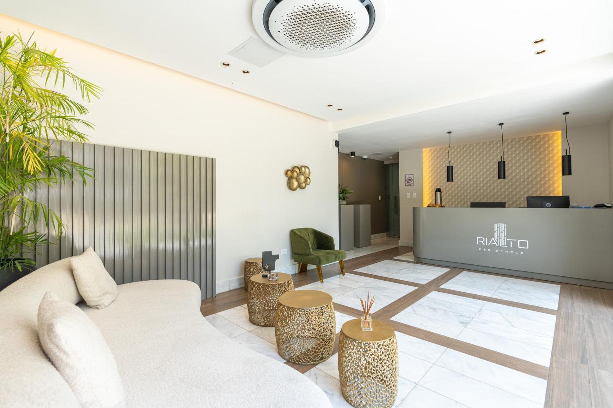 Modern Luxury Condo With Rooftop Pool & Gym Santiago De Los Caballeros Zewnętrze zdjęcie